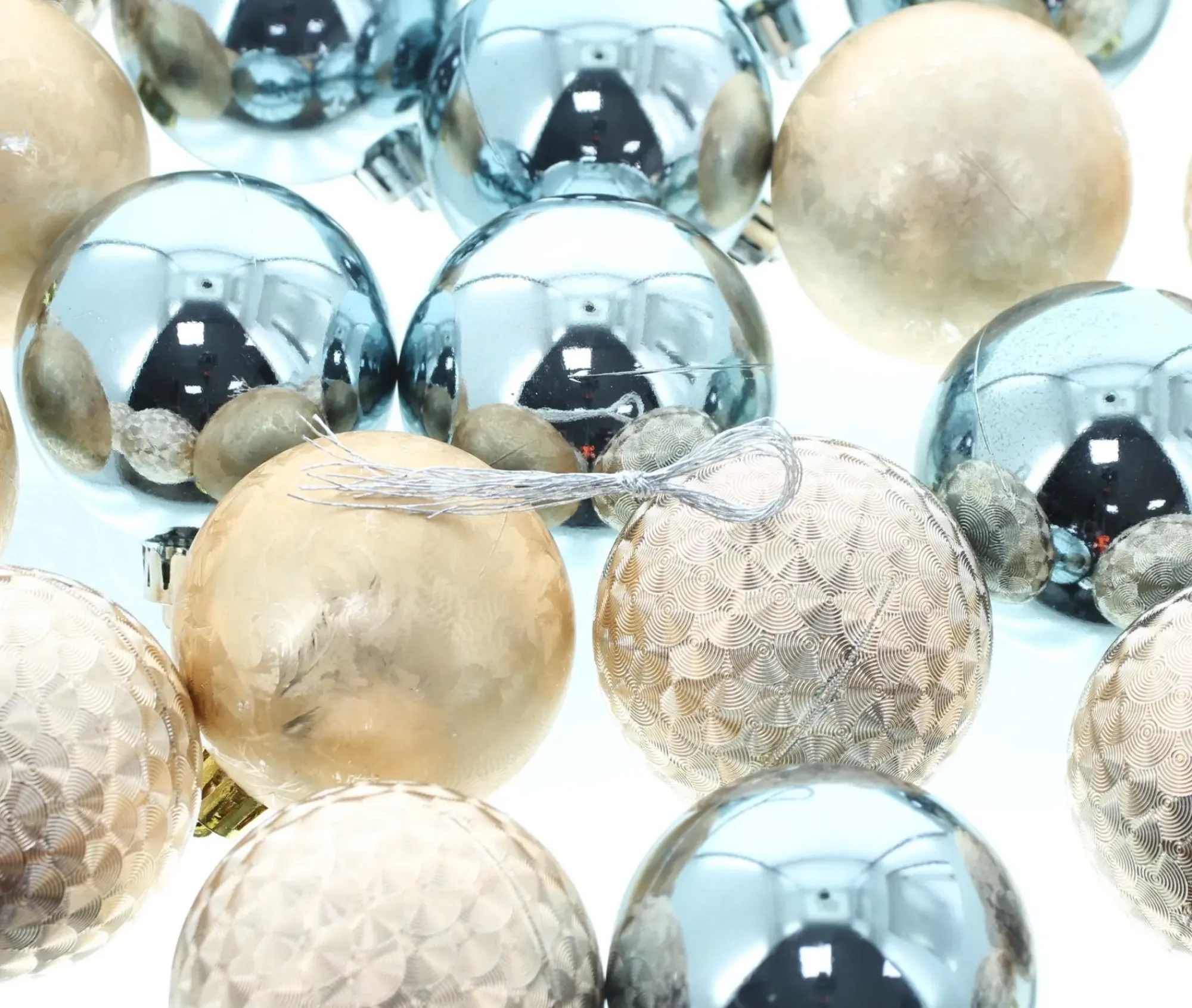 Weihnachtliche Dekokugeln|Baumschmuck|Frank Handels GmbH & Co. KG Christbaumkugel "Modern", 30er Set