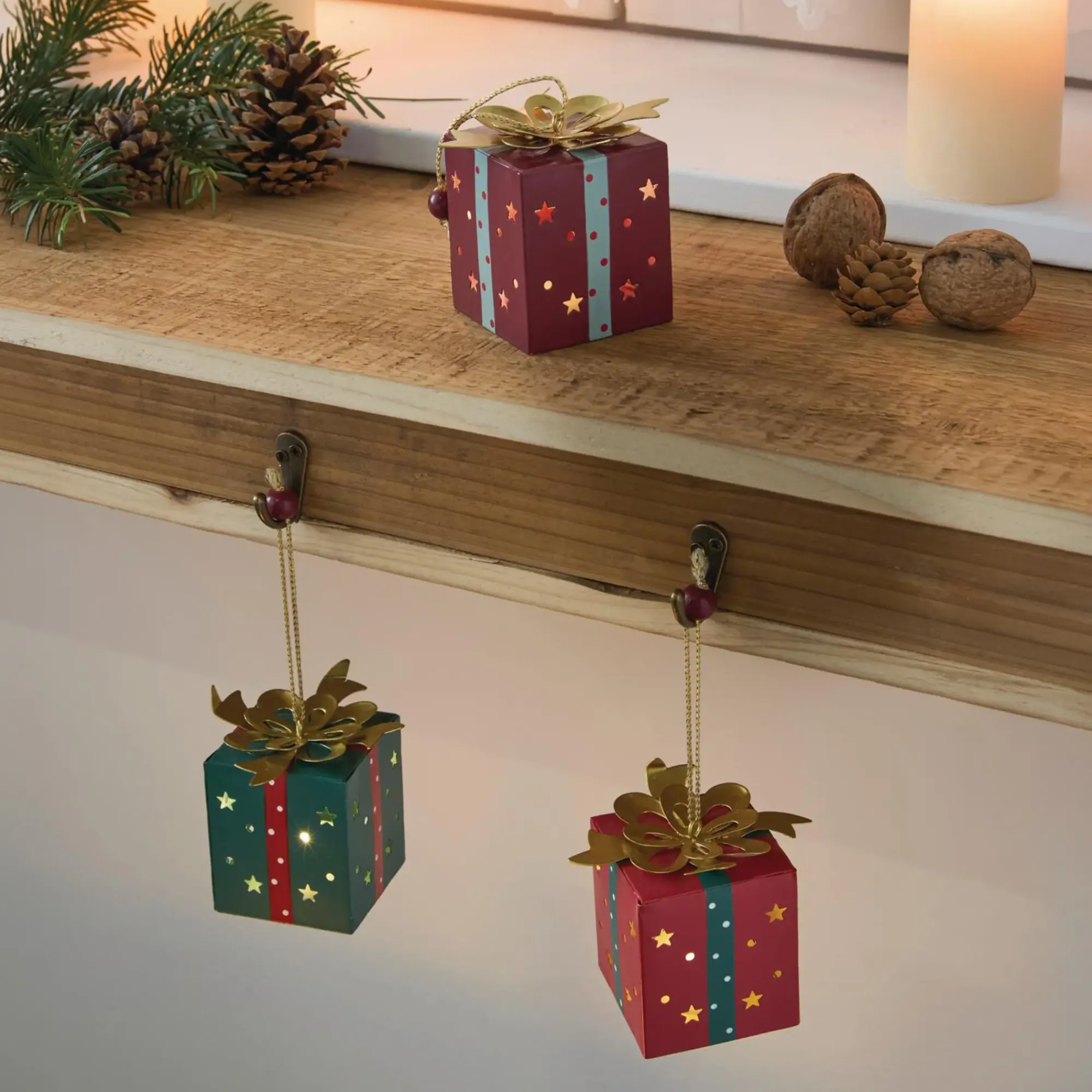 Dekohänger|Baumschmuck|Frank Handels GmbH & Co. KG LED-Hänger "Geschenk", 3er Set