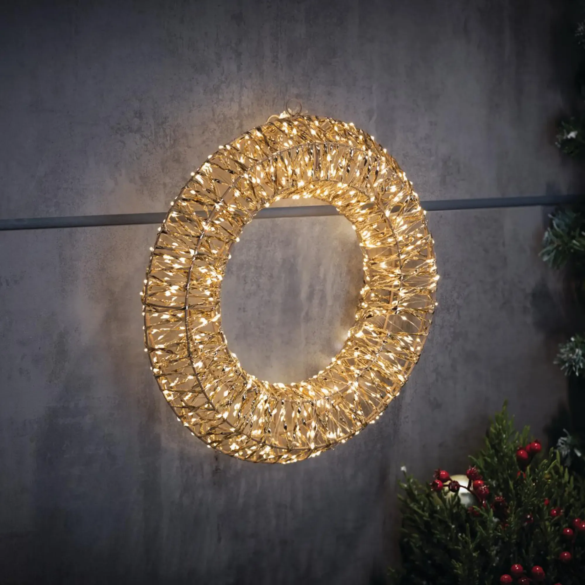 Gartenbeleuchtung|Weihnachtliche Kränze|Frank Handels GmbH & Co. KG LED-Kranz "Golden"