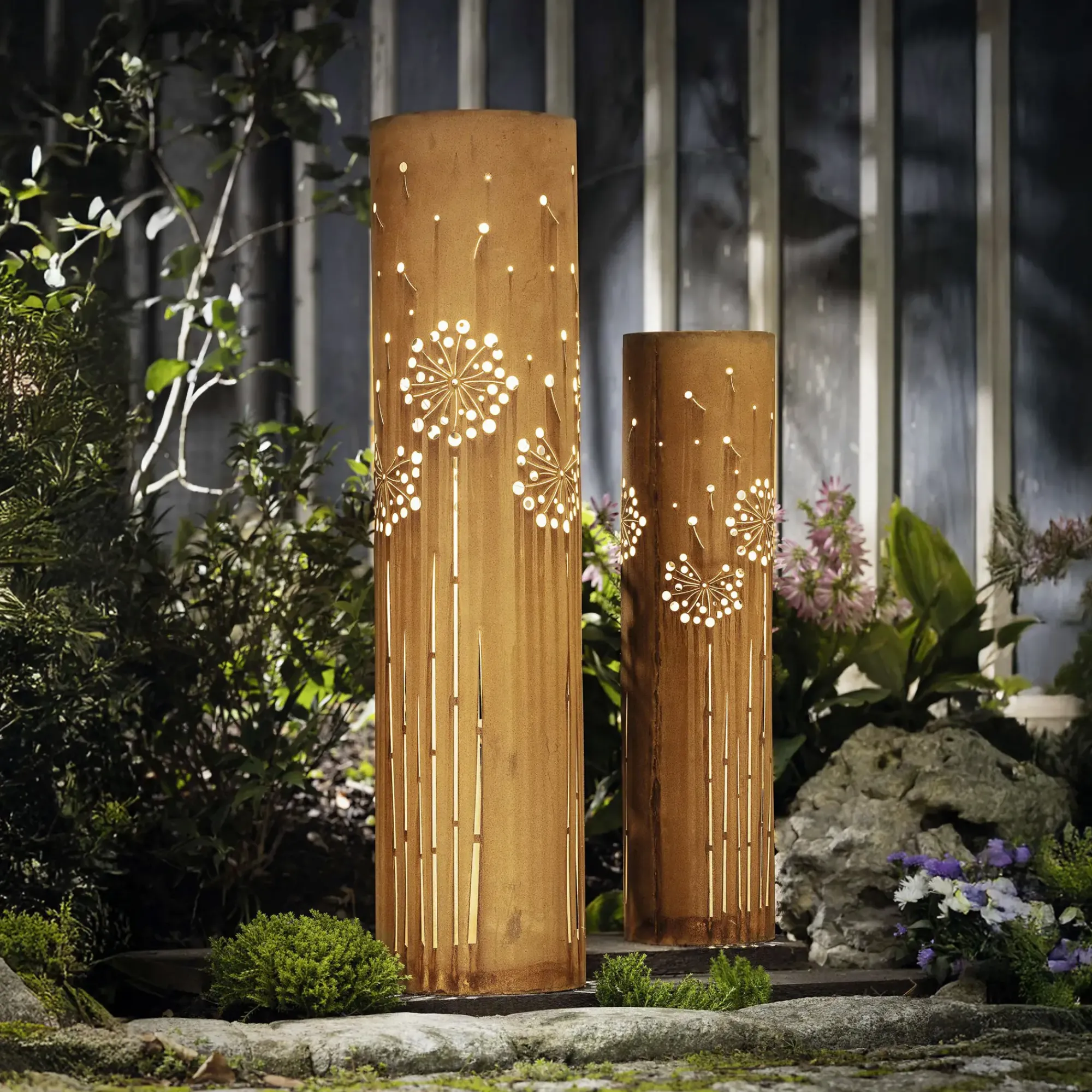 Solar-Beleuchtung|Frank Handels GmbH & Co. KG LED-Solarsäule "Pusteblume", 2er Set