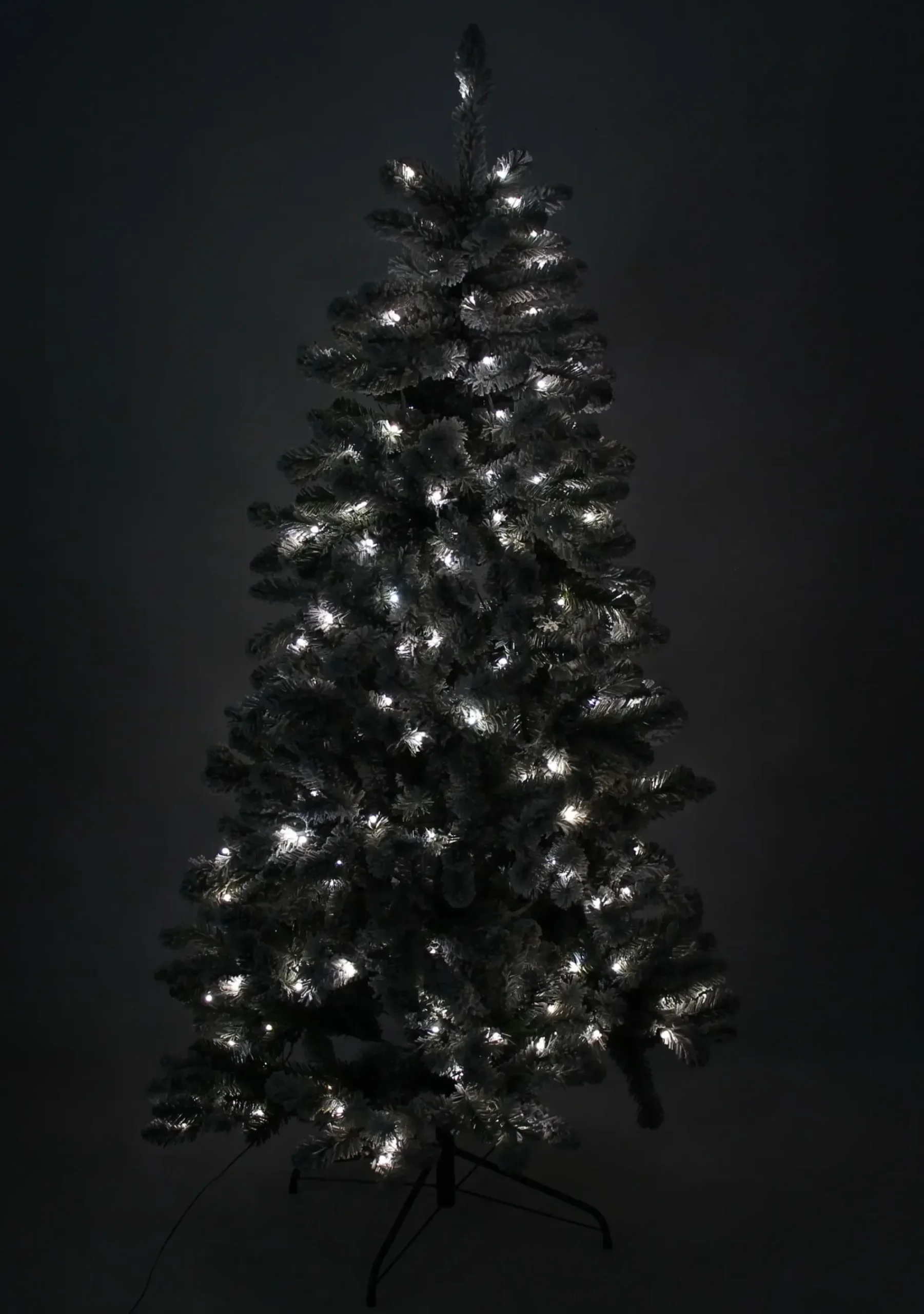 Kunsttannenbäume|Gartenbeleuchtung|Frank Handels GmbH & Co. KG LED-Tannenbaum "Schneebedeckt"