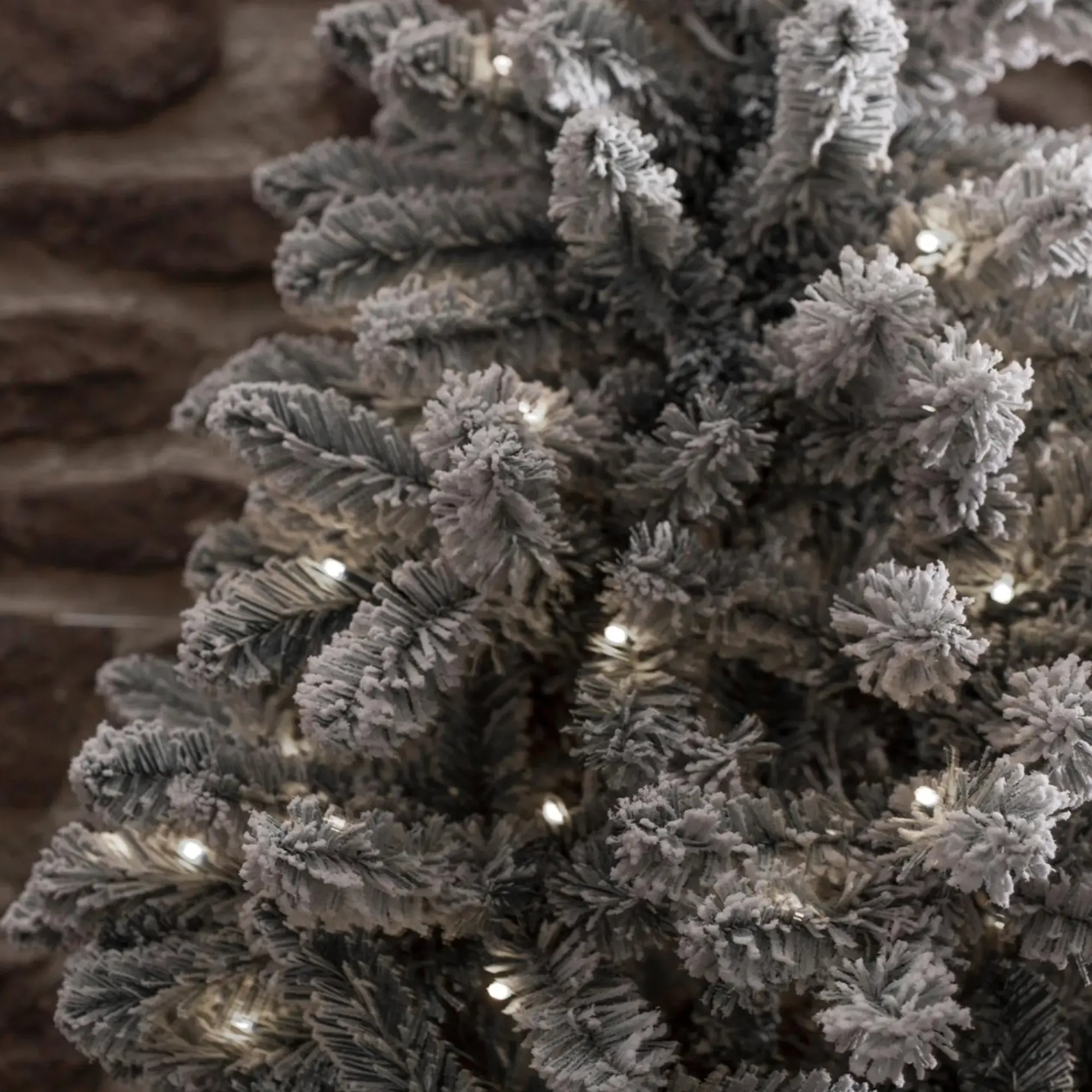 Kunsttannenbäume|Gartenbeleuchtung|Frank Handels GmbH & Co. KG LED-Tannenbaum "Schneebedeckt"