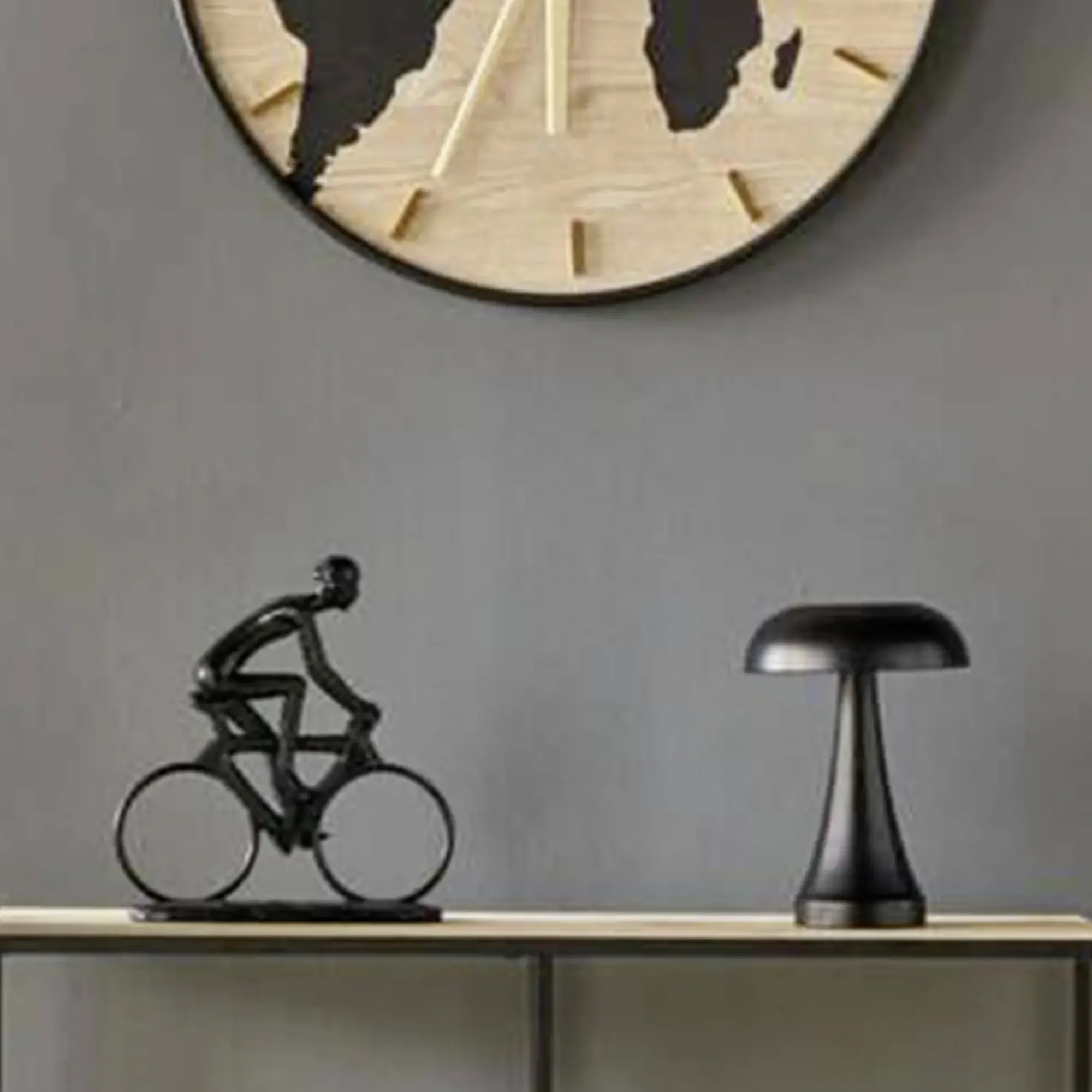 Wohnzimmer|Dekofiguren|Frank Handels GmbH & Co. KG Rennfahrer "Bike"