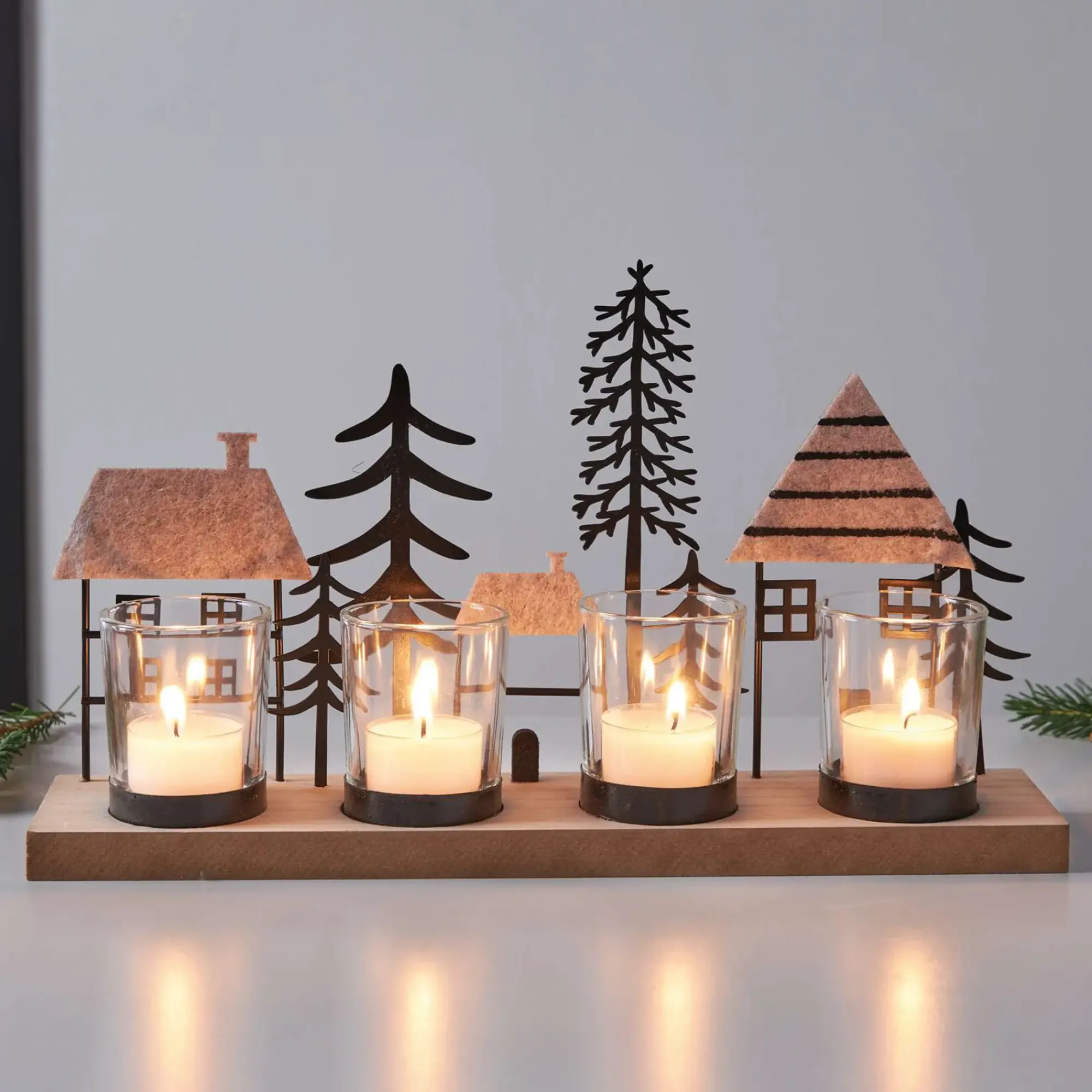 Weihnachtslichter|Frank Handels GmbH & Co. KG Teelichtboard "Tannen & Häuser"