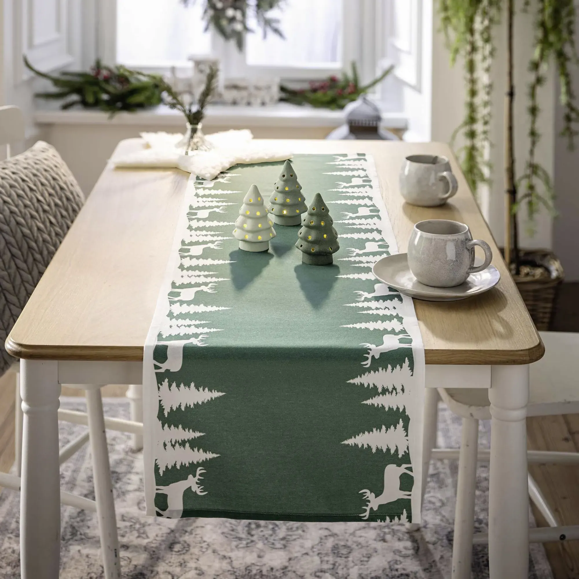 Weihnachtliche Tischwäsche|Frank Handels GmbH & Co. KG Tischläufer "Forest"