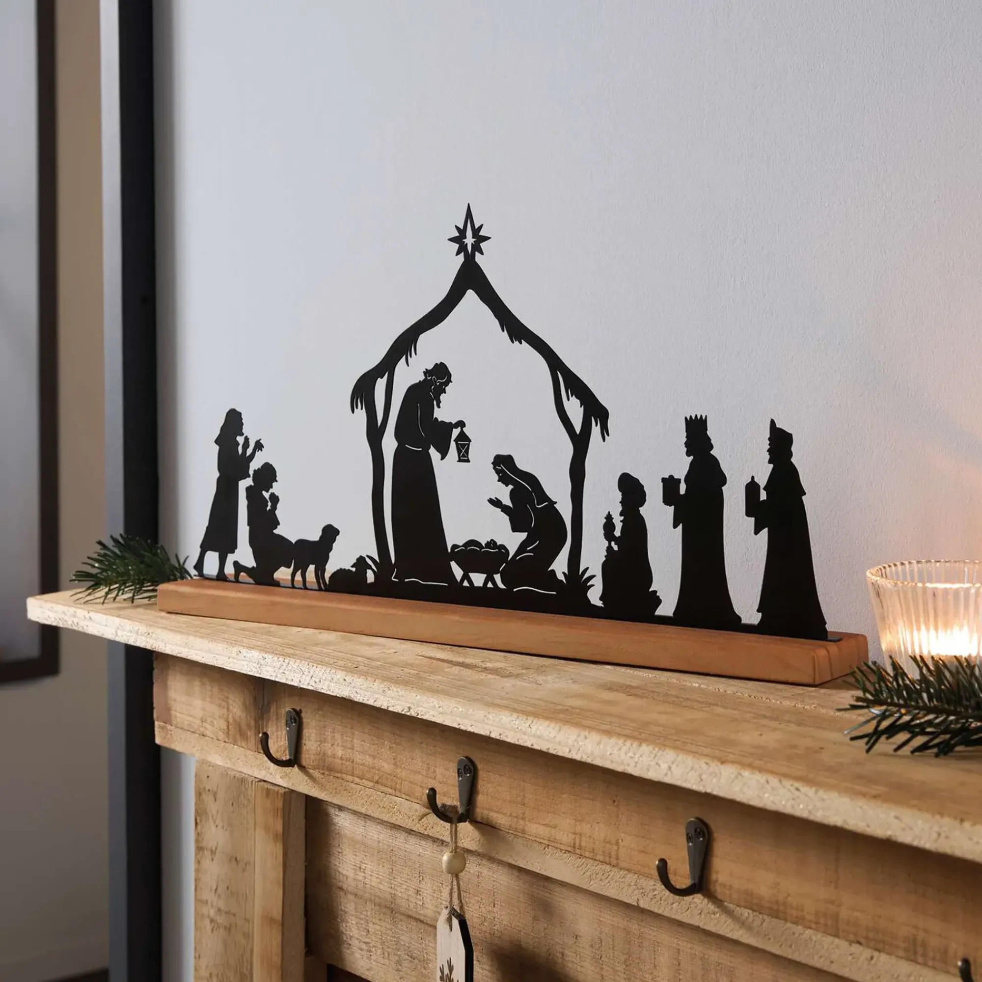 Weihnachtliche Dekofiguren|Krippen & Krippenfiguren|Frank Handels GmbH & Co. KG Weihnachtsdeko "Heiligabend"